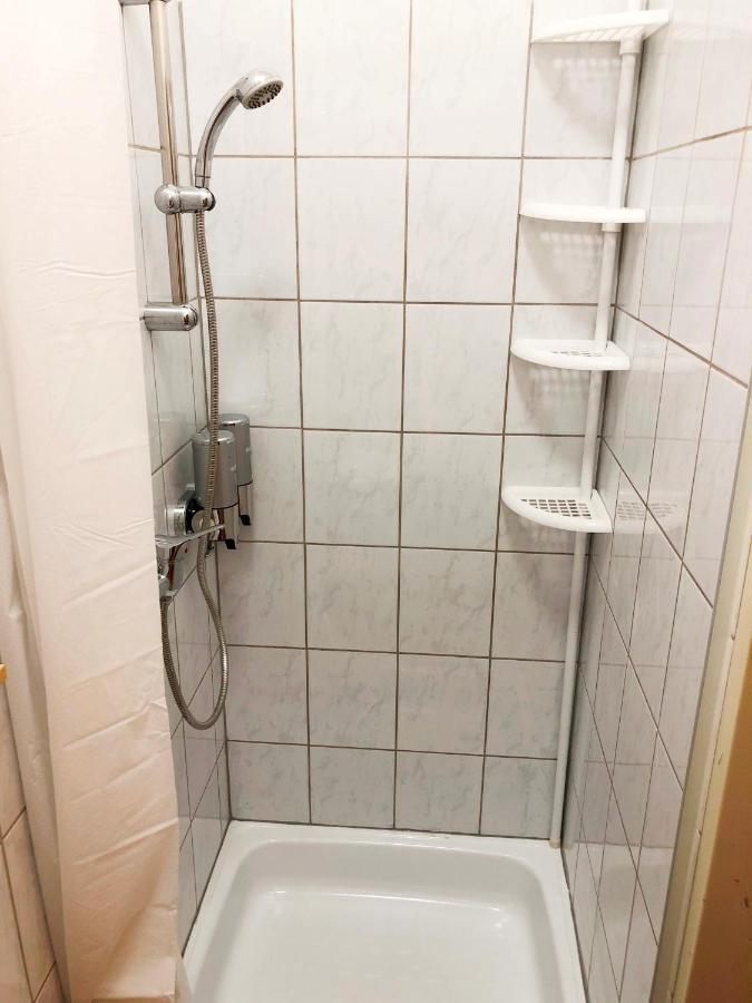 New, Bright Apartment Near The Metro! Viena Exterior foto