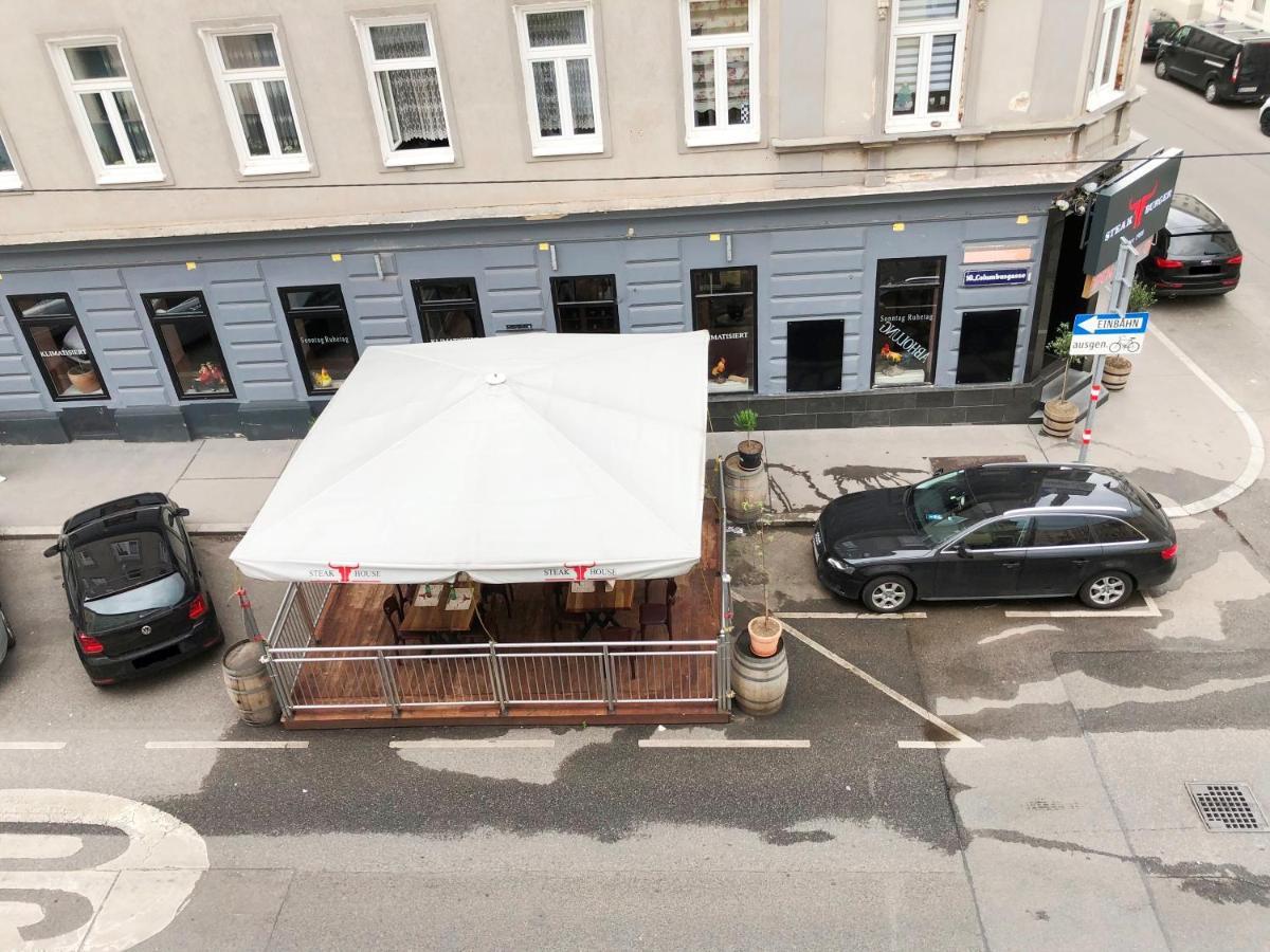 New, Bright Apartment Near The Metro! Viena Exterior foto